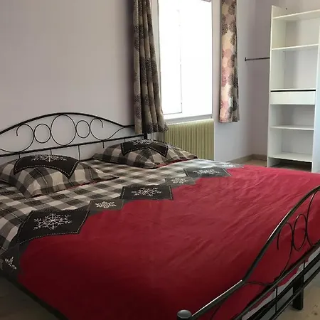 La Du Meridien Guest house Saint-Pal-en-Chalencon